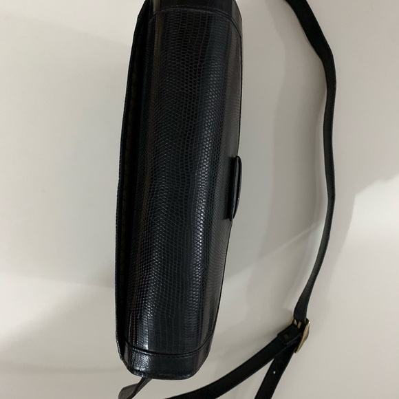 Authentic Yves Saint Laurent vintage lizard embossed leather shoulder bag - Picture 17 of 17